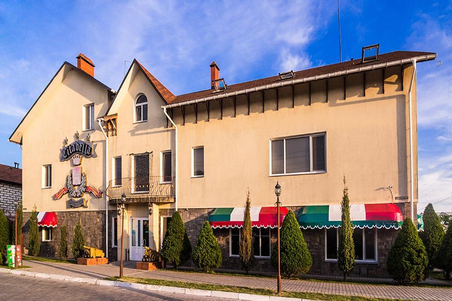 Citadella Hotel Szkadovszk Kültér fotó